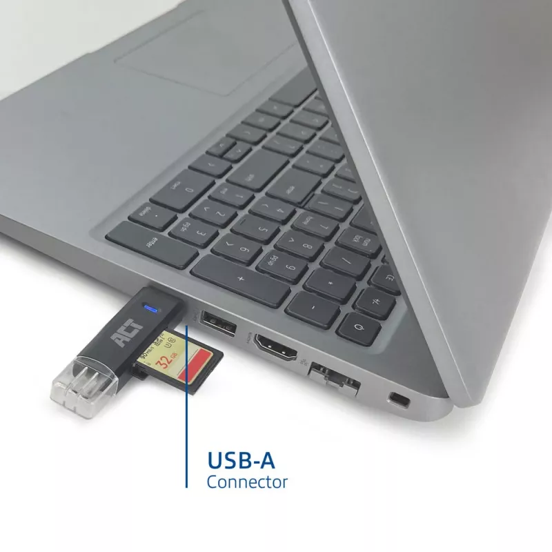 Lettore di schede ACT USB-C/USB-A 3.0 nero