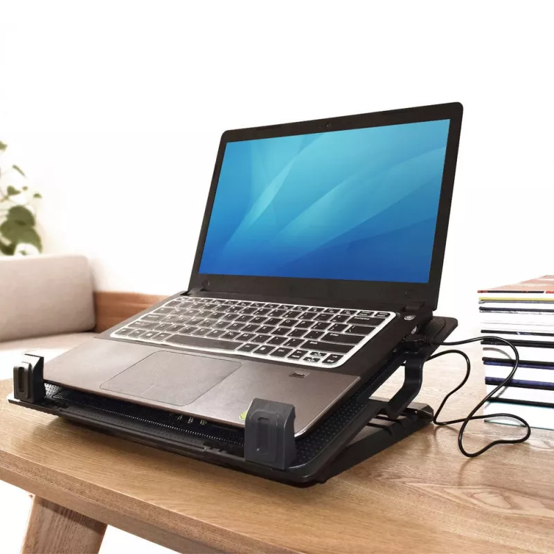 Supporto per laptop ACT, con ventola, regolabile in altezza su 5 livelli, hub a 2 porte