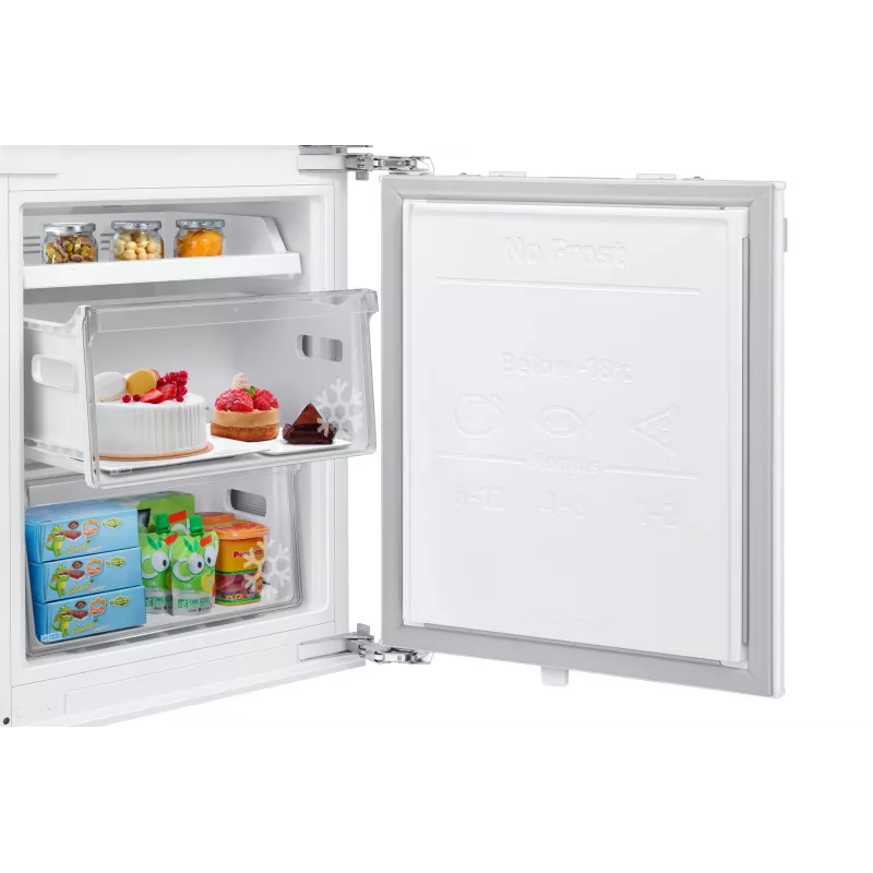 Frigorifero combinato Samsung BRB70F30AEF0EO da incasso 298 L bianco