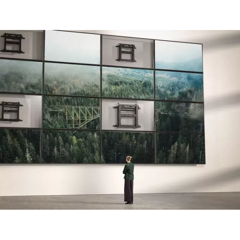 Supporto a parete pop-out per videowall Equip 45