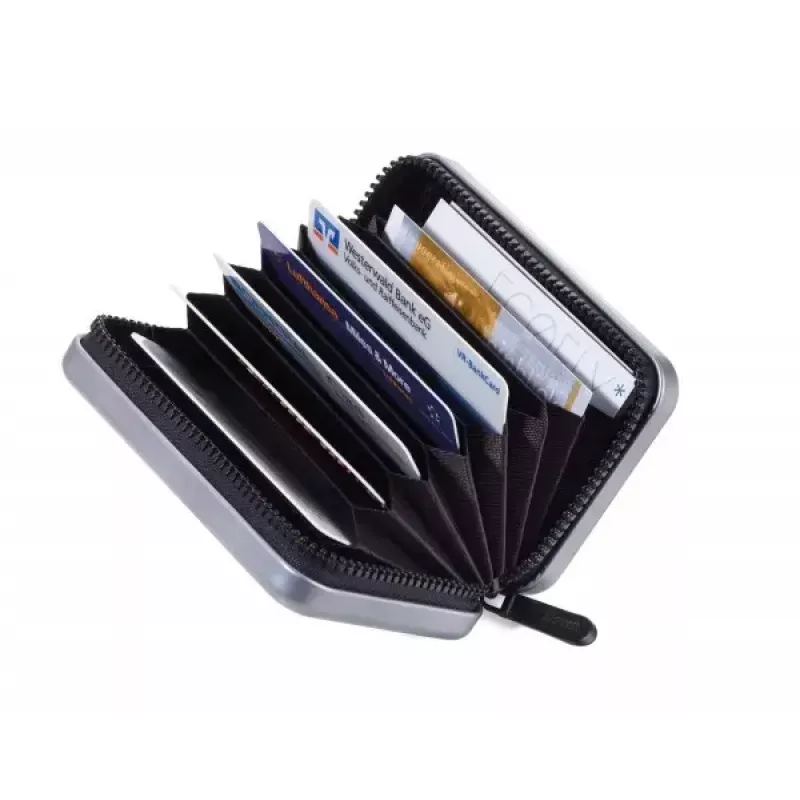 Custodia TROIKA CCC04-TI titanio alluminio poliestere 80g 70mm 105mm