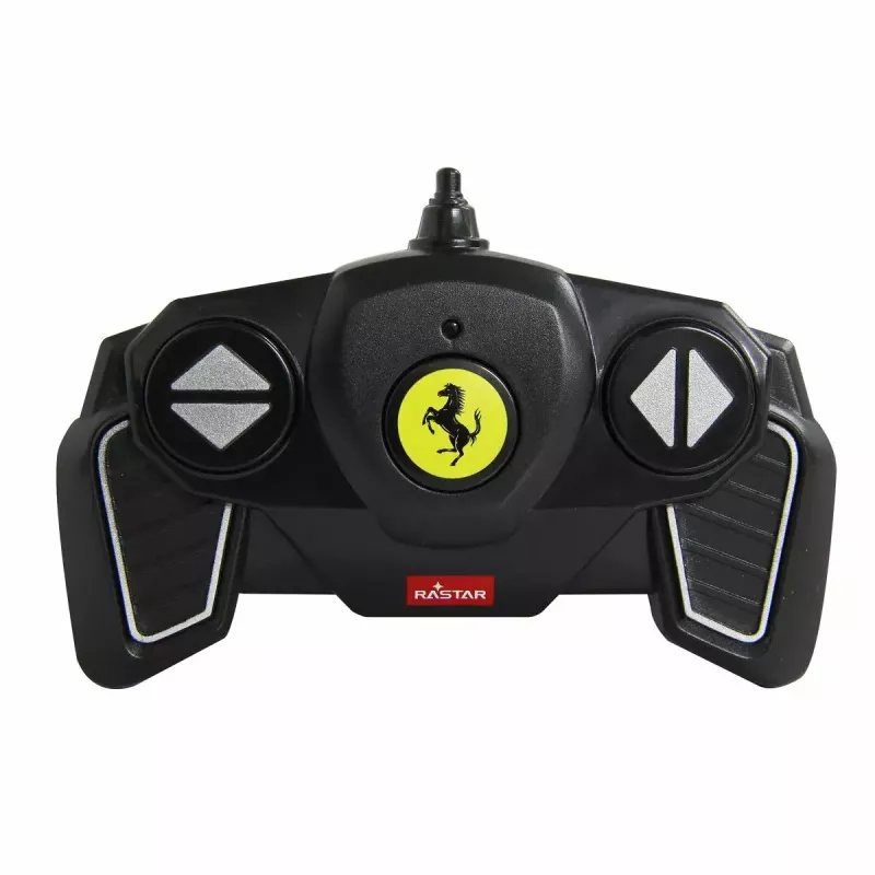 Auto sportiva Jamara Ferrari SF 1000 motore elettrico 1:16