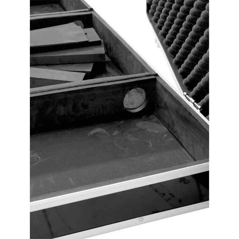 Hardcase Roadinger 30125342 per controller DJ compensato nero argento