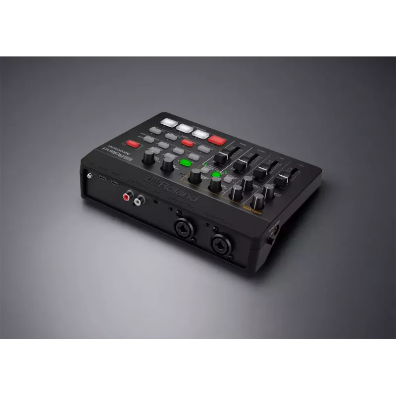 Interfaccia audio Roland AeroCaster nero 24 bit 48 kHz Phantom Power 48 V