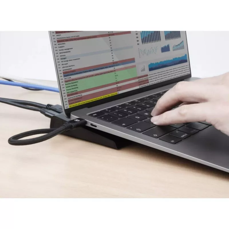 Manhattan Dock/Hub USB-C con lettore di schede e MST, connettori (x9): audio 3,5 mm, DisplayPort, Ethernet, HDMI, USB-A (x3), USB-C e VGA, con Power Delivery (100 W) al connettore USB-C (nota: alimentatore USB-C e cavo USB-C aggiuntivi necessari), tutti i connettori possono essere utilizzati contemporaneamente