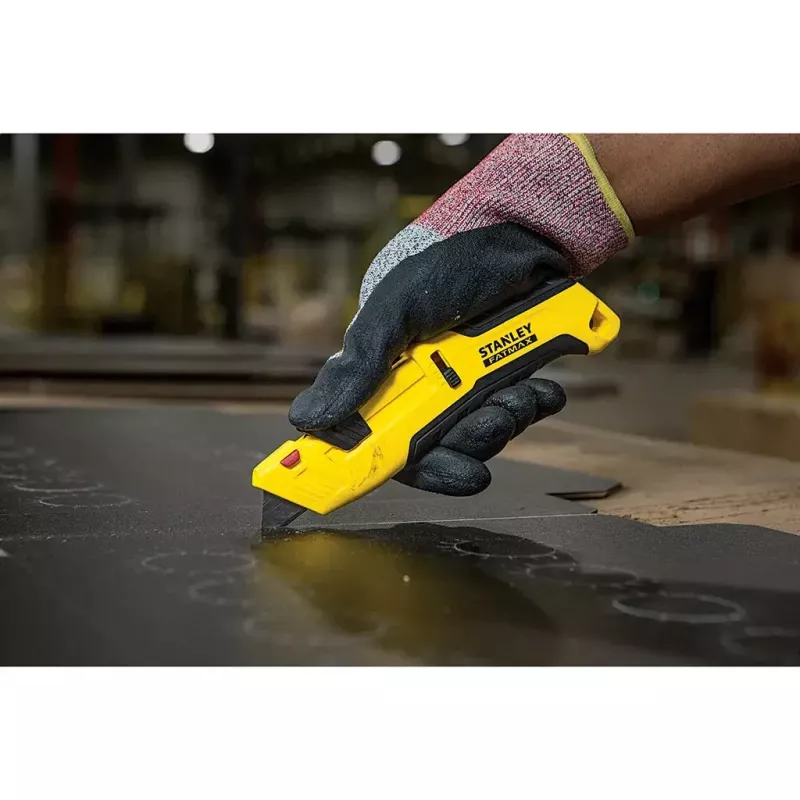 Taglierino Stanley FMHT10365-0 nero giallo
