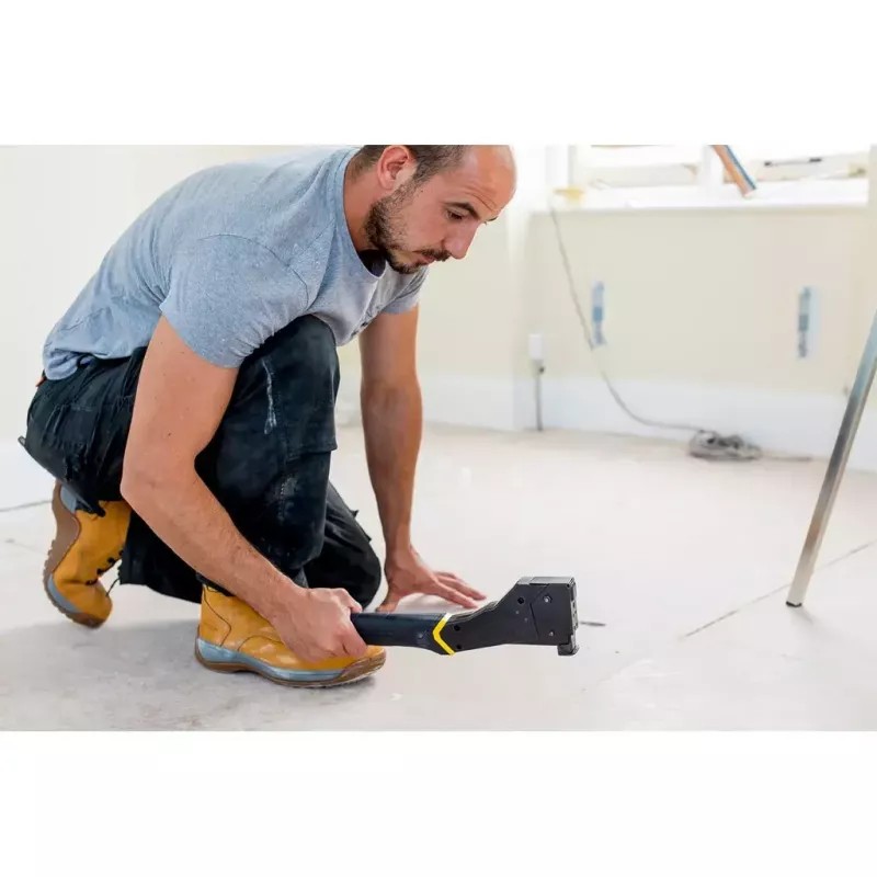 Graffettatrice a martello Stanley FATMAX FMHT81394-9 lunghezza punto 10 mm