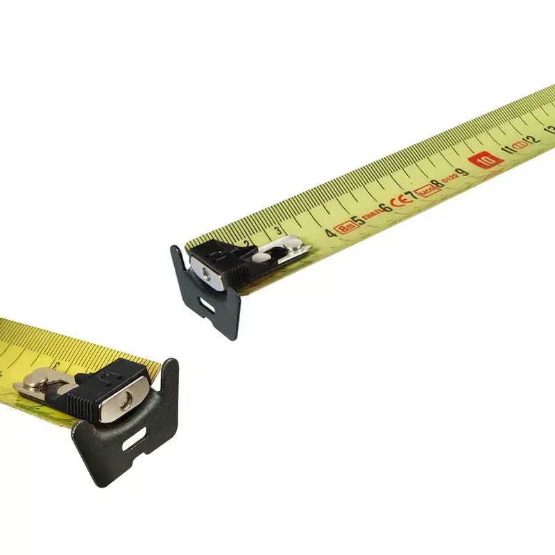 Flessometro STANLEY FMHT0-33868, lunghezza 8 m, custodia compatta, scala metrica