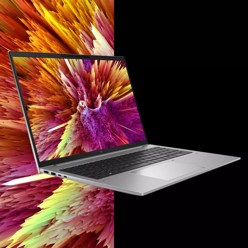 Workstation mobile HP ZBook Firefly G10 14 pollici Intel Core i7 16 GB RAM 1 TB SSD NVIDIA RTX A500 Windows 11 Pro