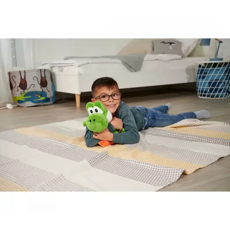Peluche figura Yoshi di Simba-Dickie, tema Super Mario, modello 109231012, circa 30 cm