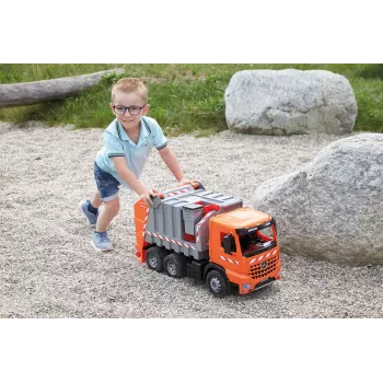 Lena GIGA TRUCKS camion della spazzatura Arocs con adesivi