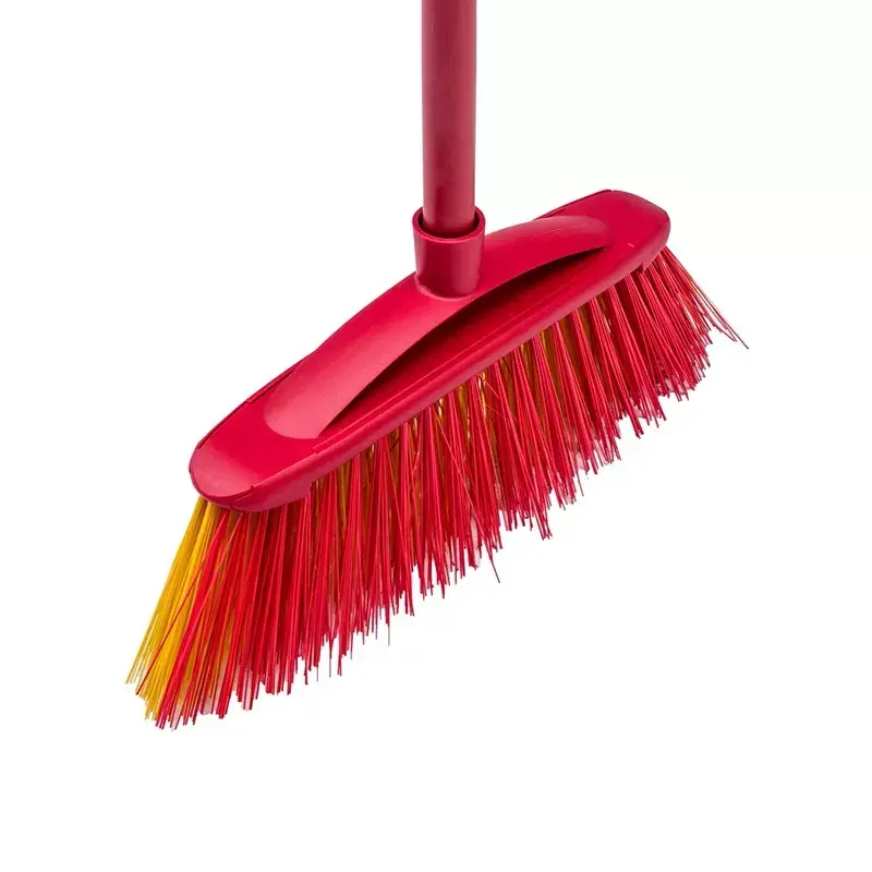 Scopa per esterni VILEDA modello 128763, setole dure, tecnopolimero, rossa
