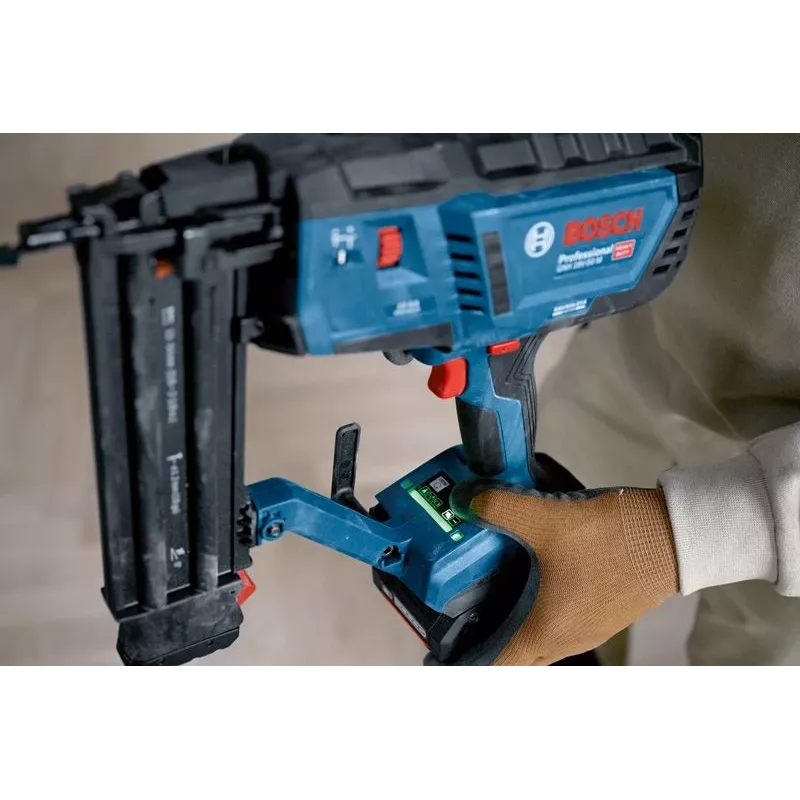 Bosch GNH 18V-50 M Professional chiodatrice a batteria