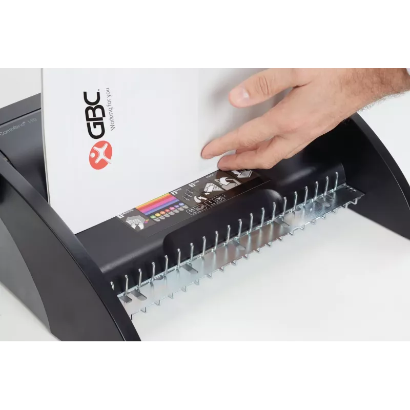 GBC rilegatrice CombBind® C110, rilegatrice a pettine, manuale, 195 fogli, nero