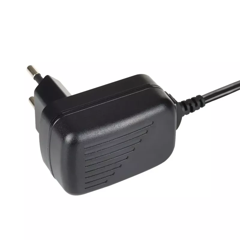 Alimentatore universale Akyga AK-TB-22, 5 V, 2 A, 10 W, 5,5 x 2,1 mm, 1,5 m