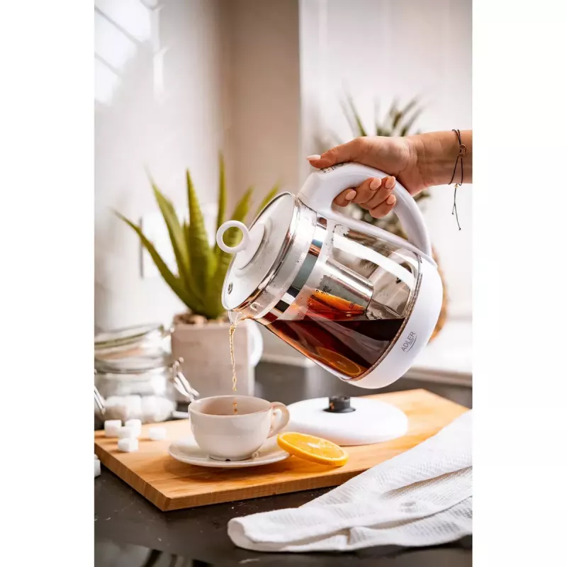 Bollitore Adler AD 1299 1,5 L 1850 W bianco