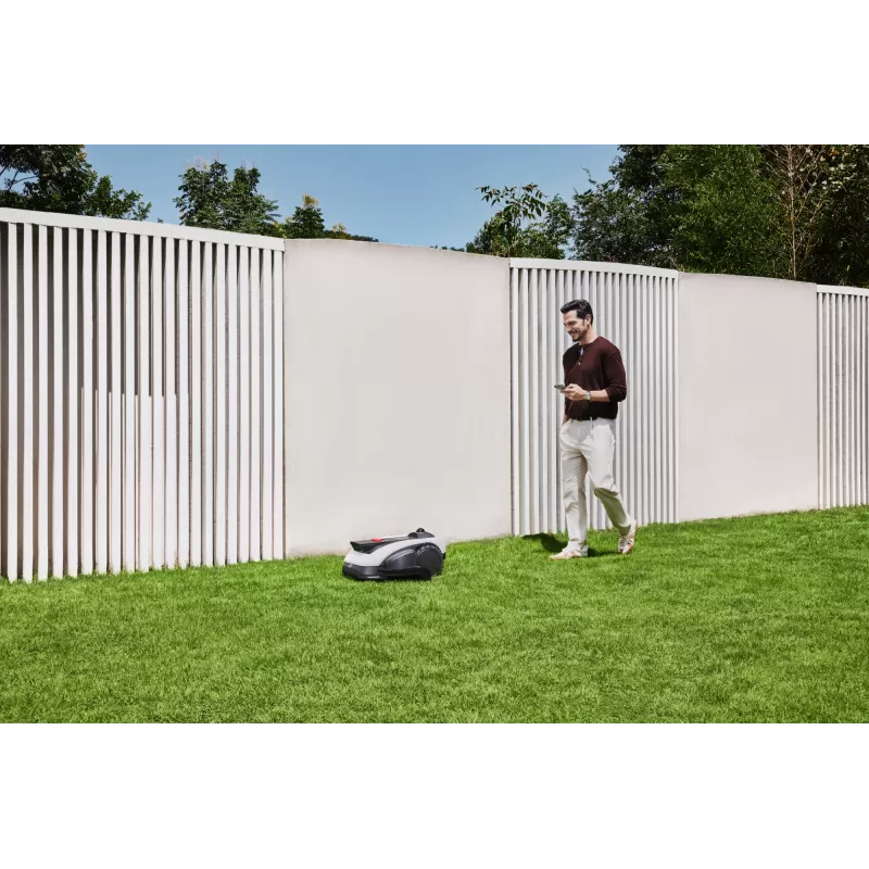 Ecovacs GOAT O1200 LiDAR PRO EU robot rasaerba a batteria nero, bianco