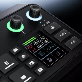 Console di produzione multicanale per podcast e livestream Rode RodeCaster Video S RCVS-E – touchscreen, Wi-Fi, Bluetooth 5.3, 5x USB-C, 3x ingresso HDMI, 1x uscita HDMI, microSD