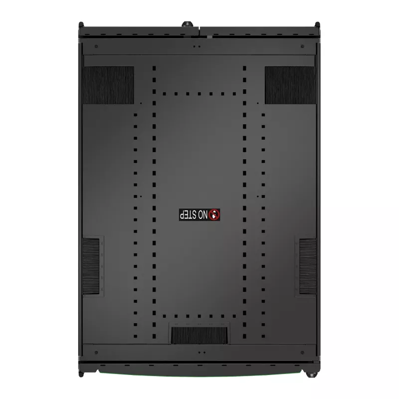 APC NetShelter SX Server Rack Gen 2, 45U, 2124H x 750W x 1070D mm, con pannelli laterali, nero
