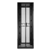 APC NetShelter SX Server Rack Gen 2, 45HE, 2124H x 750B x 1200T mm, con pannelli laterali, nero