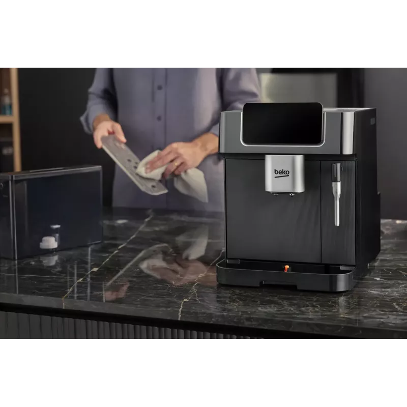 Beko CEG7302B CaffeExperto macchina da caffè automatica con lancia vapore