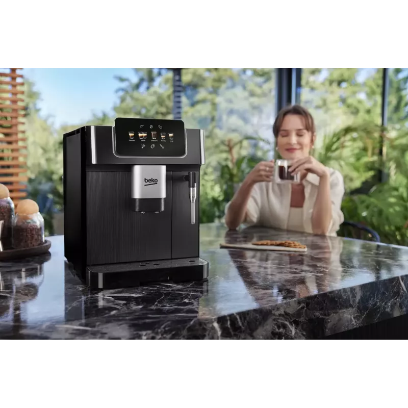 Beko CEG7302B CaffeExperto macchina da caffè automatica con lancia vapore