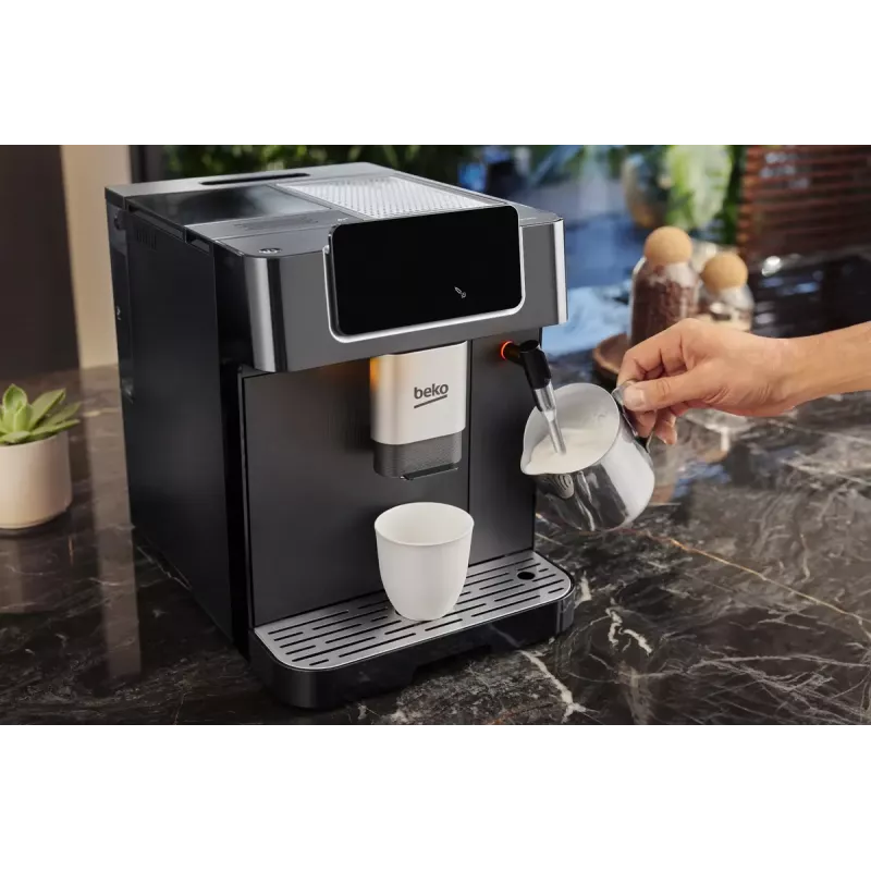 Beko CEG7302B CaffeExperto macchina da caffè automatica con lancia vapore
