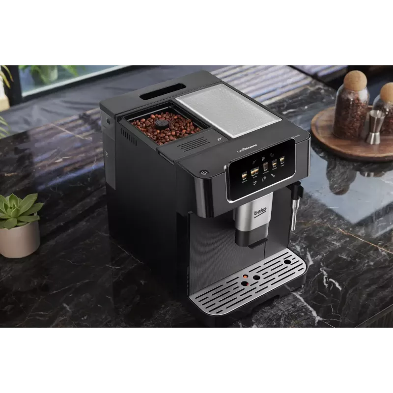 Beko CEG7302B CaffeExperto macchina da caffè automatica con lancia vapore