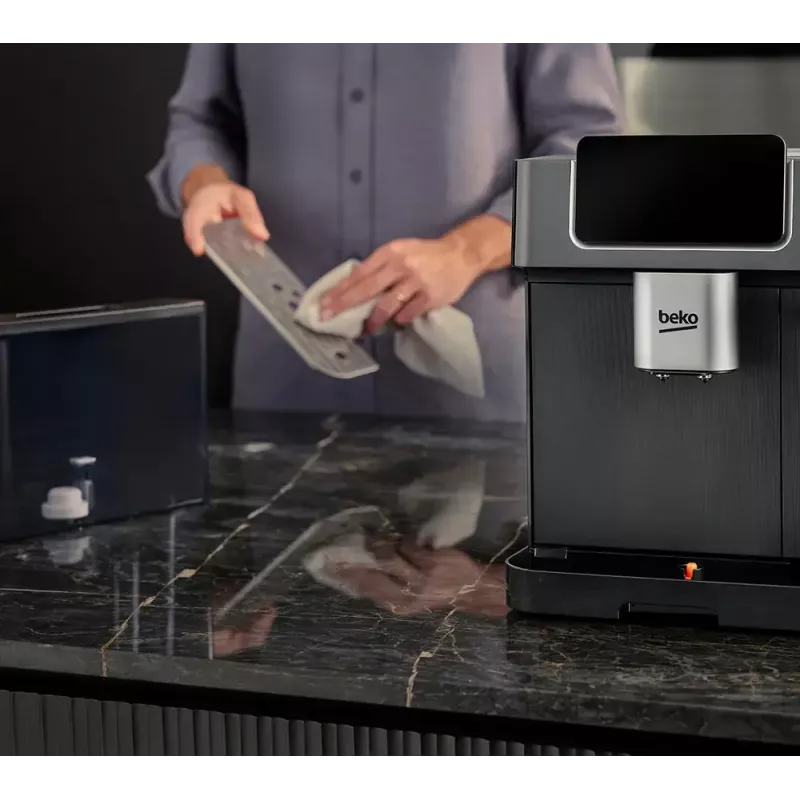 Beko CEG7302B CaffeExperto macchina da caffè automatica con lancia vapore