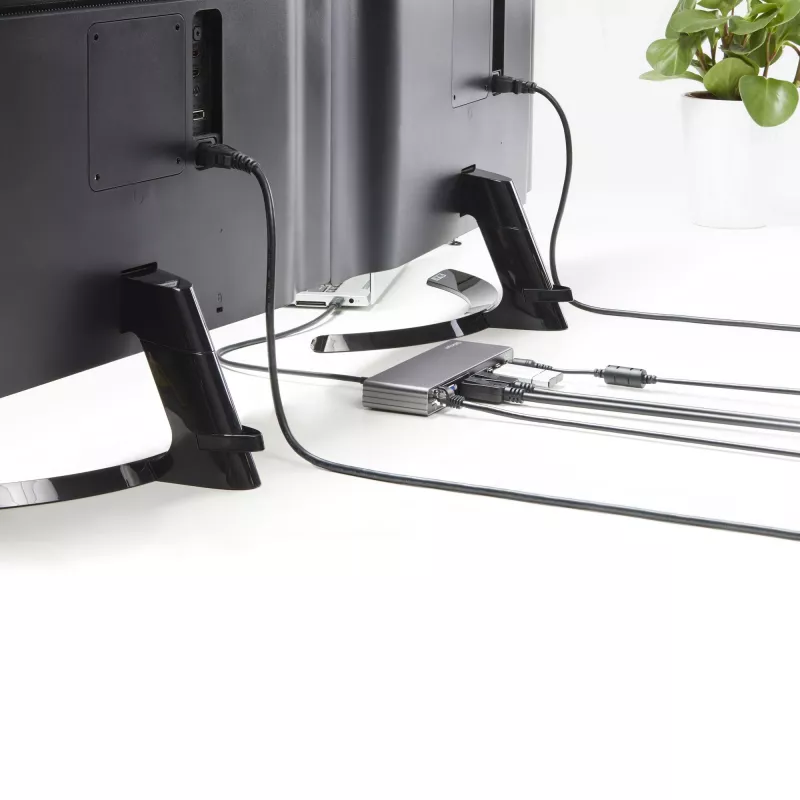 StarTech.com Thunderbolt 3 Dock – Docking station per laptop TB3 con doppio monitor 4K-6 a 60 Hz, DisplayPort, HDMI e VGA 1080p – 85 W Power Delivery e ricarica – 2x USB-A, Ethernet – Mac e Windows