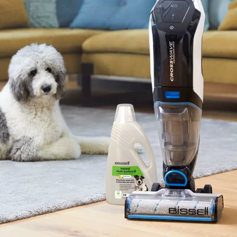 Bissell Natural Multi-surface detergente per pavimenti per animali domestici 2L
