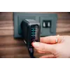 Caricabatterie mini GaN Verbatim 140W con display, interno, AC, 28 V, nero