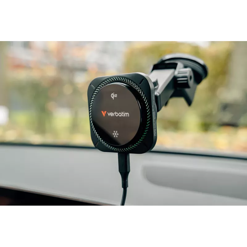 Verbatim Charge 'n' Drive Qi2 caricabatterie wireless magnetico per auto RGB