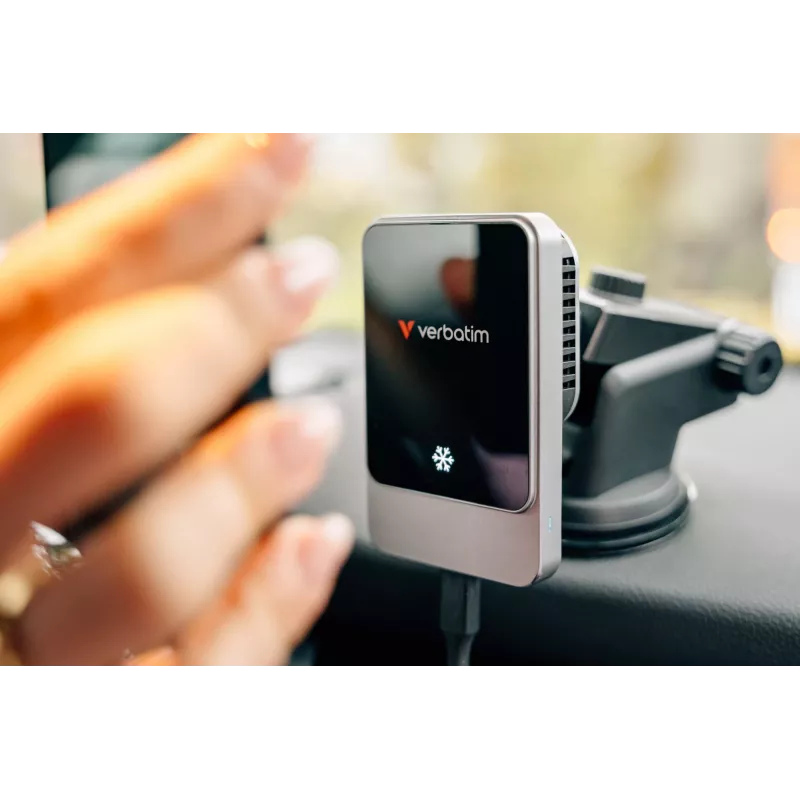 Verbatim Charge 'n' Drive caricabatterie magnetico wireless per auto, auto, USB, ricarica wireless, 1 m, nero