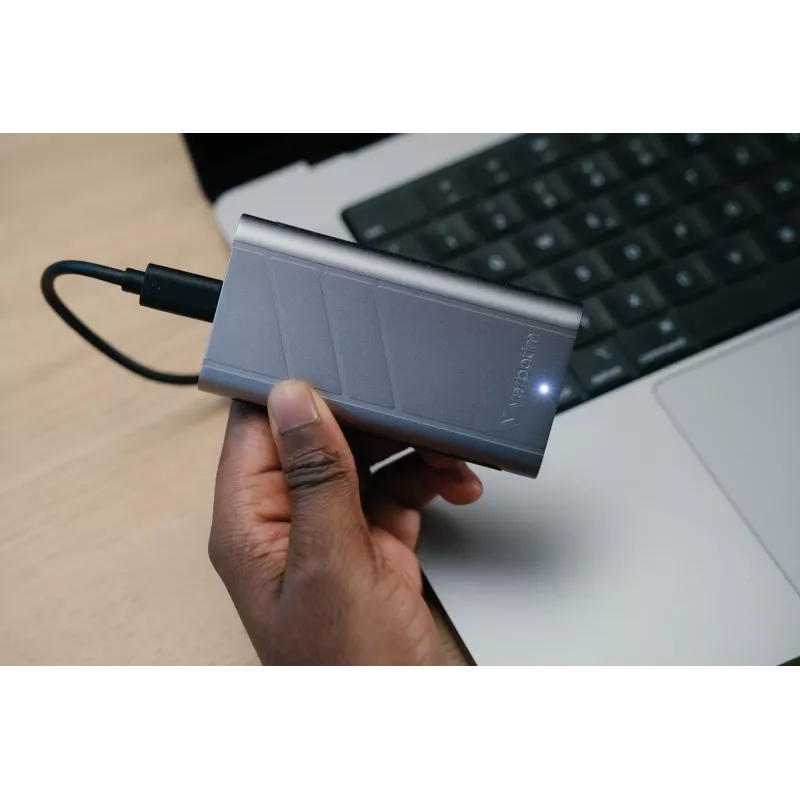 Verbatim TurboMetal SSD USB4 1TB USB Type-C USB4 Gen 2x2 argento