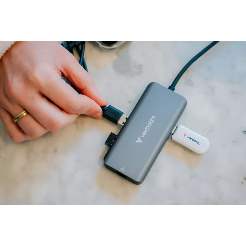 Verbatim USB-C Essentials hub multiporta 6 porte: RJ45, HDMI, USB-C PD, 3 x USB-A 3.2 Gen 1