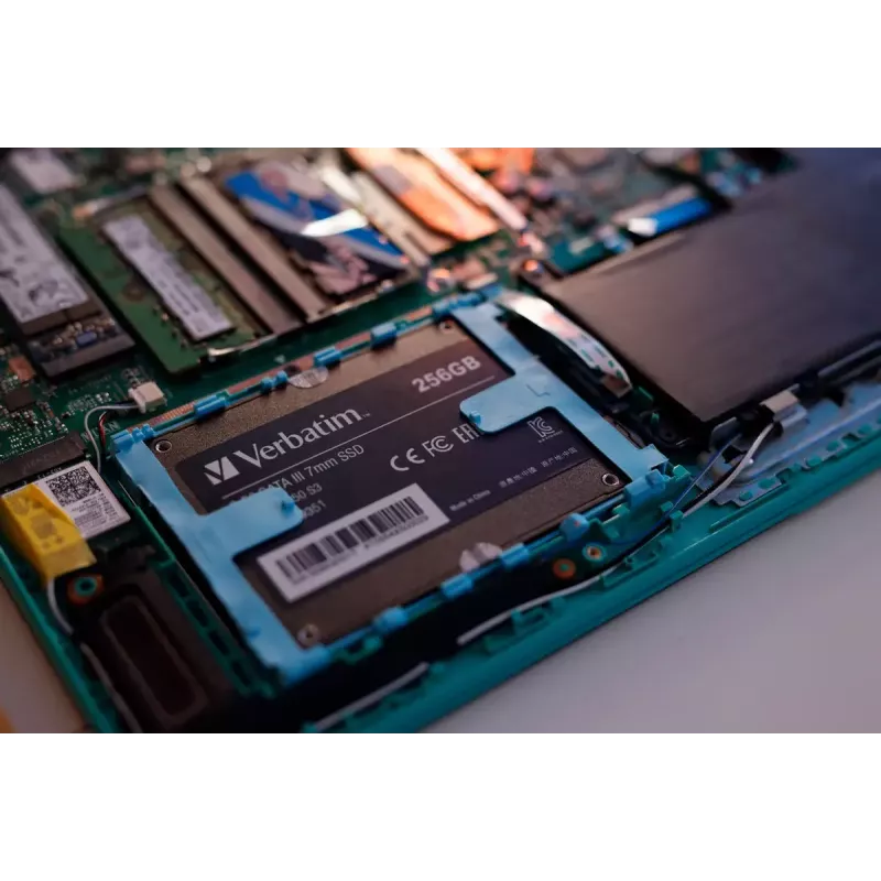 SSD Verbatim 256GB 2,5 pollici SATA Vi550 S3