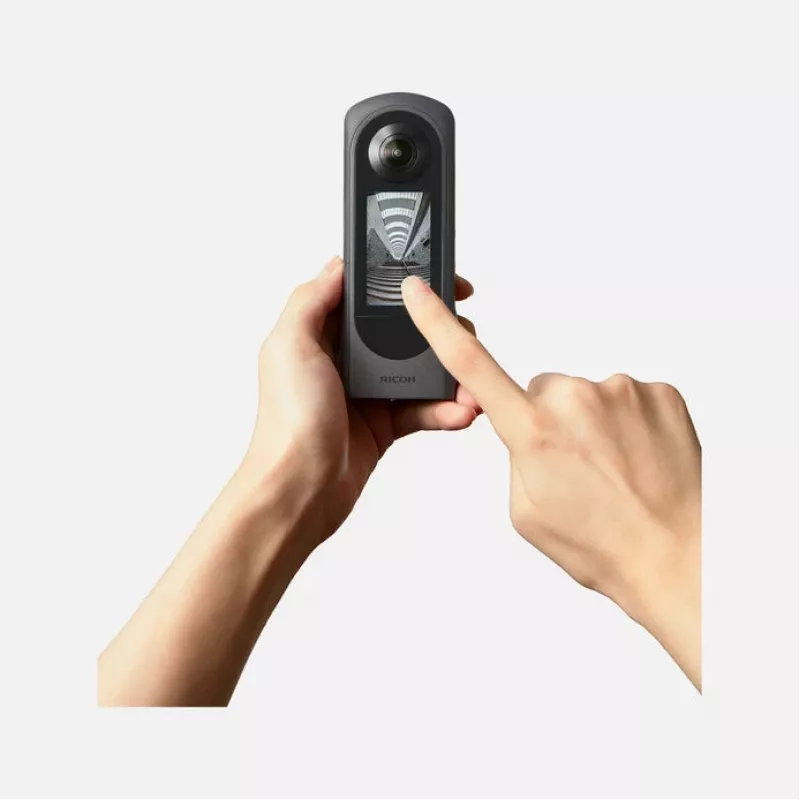Fotocamera a 360 gradi Ricoh Theta X 2023