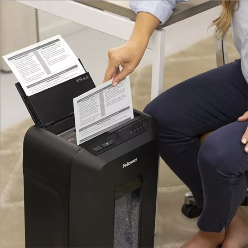 Fellowes Automax 80M Distruggidocumenti taglio a particelle 22 cm nero