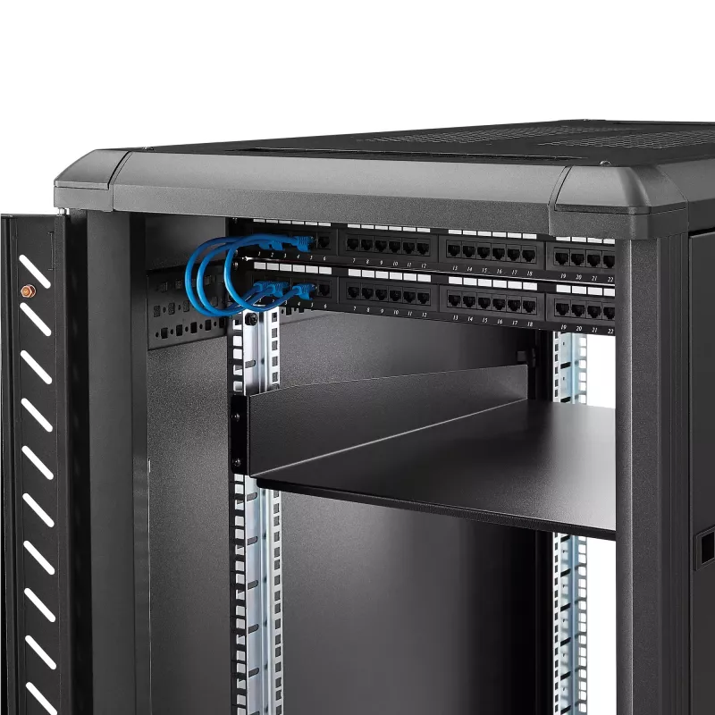 StarTech.com ripiano per rack server 2U – ripiano universale a sbalzo per montaggio rack per rack e armadio per apparecchiature di rete da 19 pollici – acciaio ad alta portata – portata 22,6 kg – ripiano profondo 22 pollici, nero