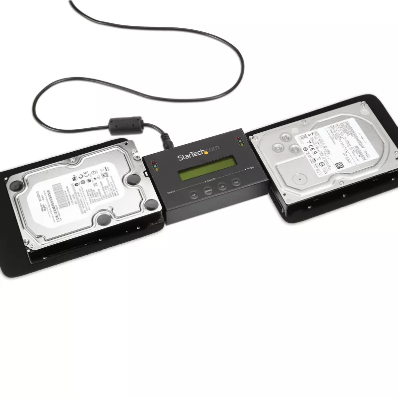 StarTech.com duplicatore e cancellatore di dischi fisso standalone 1:1, clonatore e cancellatore SATA HDD/SSD, display LCD, conforme TAA, indipendente dal sistema operativo