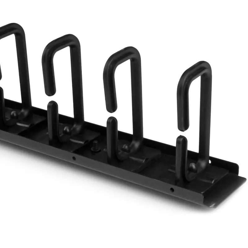 StarTech.com Organizer cavi verticale con ganci a D – 0U – 2,8 piedi