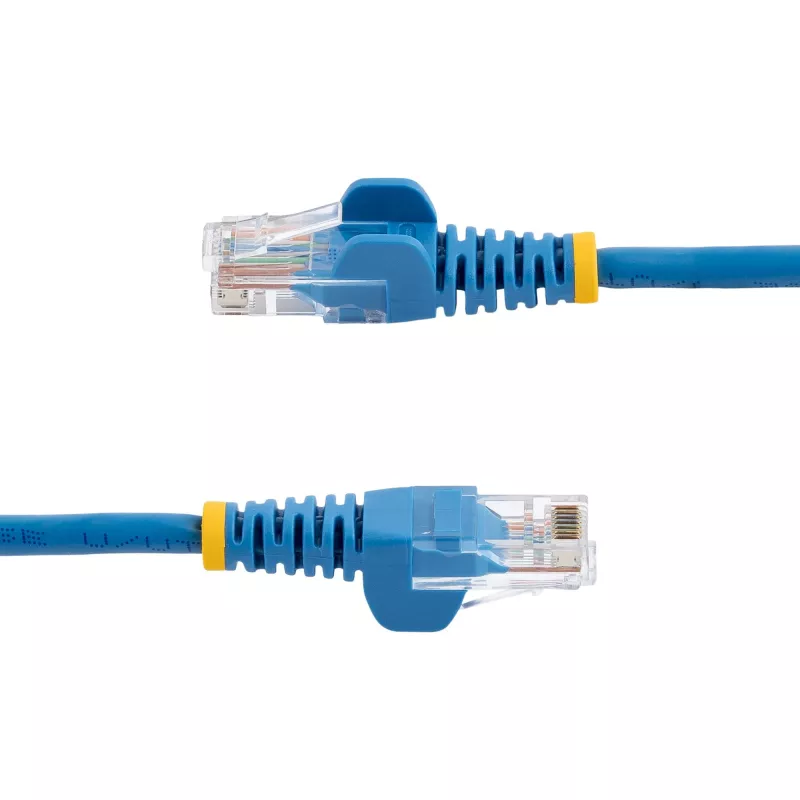 StarTech.com Cavo patch Ethernet Cat5e con connettori RJ45 snagless – 0,5 m, blu
