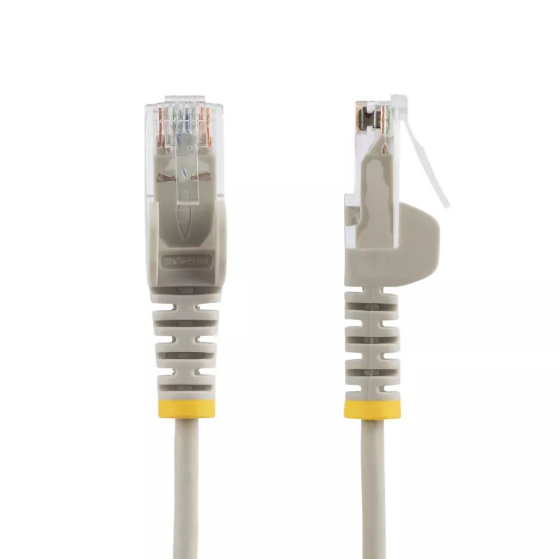 StarTech.com Cavo CAT6 da 2,5 m – Slim – Connettori RJ45 senza linguetta – Grigio