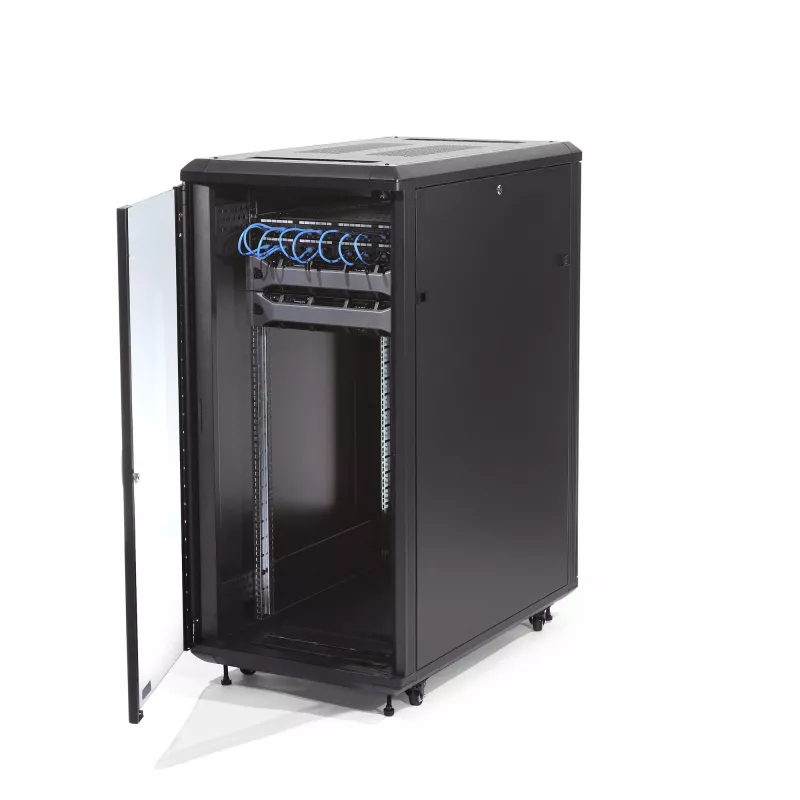 StarTech.com armadio rack server 32U a 4 montanti, armadio rack dati 19 pollici con serratura per apparecchiature computer/AV/IT, rack di rete per ufficio/casa con ruote e guide di montaggio regolabili