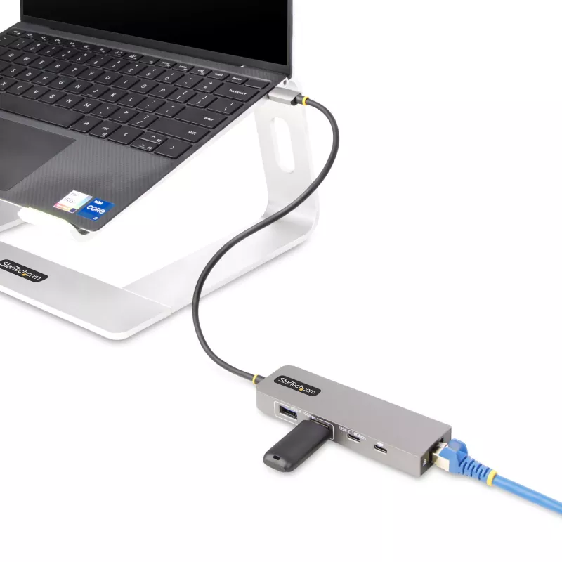StarTech.com hub USB-C a 3 porte con Ethernet 2,5 Gbit/s e 100 W Power Delivery pass-through, USB 3.2 10 Gbit/s, 2x USB-A/1x USB-C, hub adattatore USB Type-C portatile