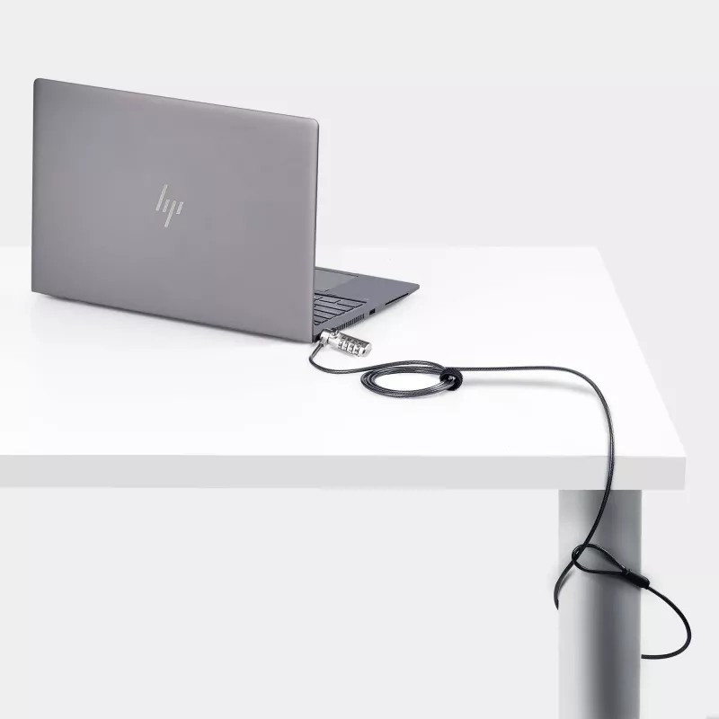 StarTech.com lucchetto slim compatibile con slot Noble Wedge®, cavo di sicurezza da 1,5 m, protezione antifurto da scrivania per laptop/notebook, cavo in acciaio resistente al taglio, lucchetto a combinazione