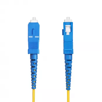 StarTech.com Cavo in fibra ottica SC a SC (UPC) OS2 monomodale simplex da 30 m (98,4 ft), 9/125 µm, 40G/100G, insensibile alle piegature, bassa attenuazione di inserzione, cavo patch in fibra ottica LSZH