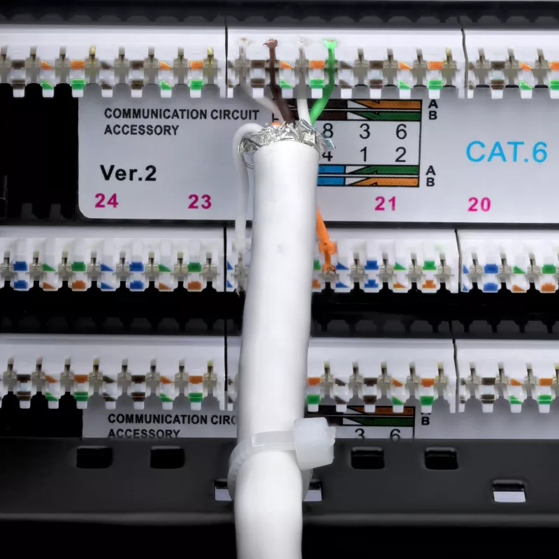StarTech.com patch panel Cat6 rackmount 48 porte 2U, RJ45, UTP, 110 punch-down, patch panel Ethernet Cat 6 per rack server di rete