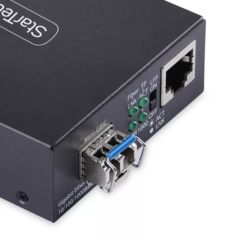 StarTech.com convertitore media Gigabit Ethernet rame a fibra, SM LC, 20 km, 10/100/1000 Mbit/s, RJ45 a LC, tutto metallo, 9K Jumbo Frames, conforme TAA